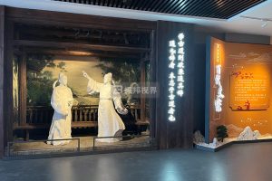 展廳機(jī)器人