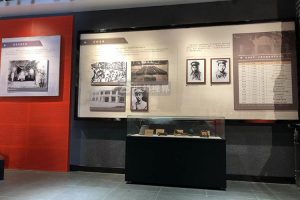 展廳機(jī)器人