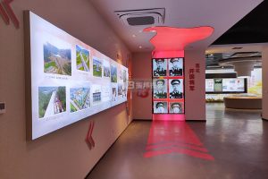 賦能傳統(tǒng)展館智慧升級：一站式智能互動文化墻設(shè)計方案解析。